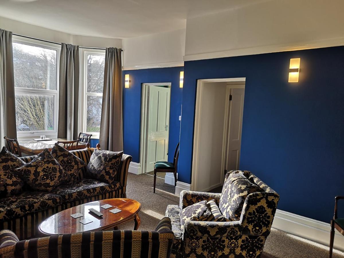 2 Bedroom Apartment At Kent Escapes Short Lets & Serviced Accommodation Kent, Bouverie Escape Folkestone With Wifi Kültér fotó